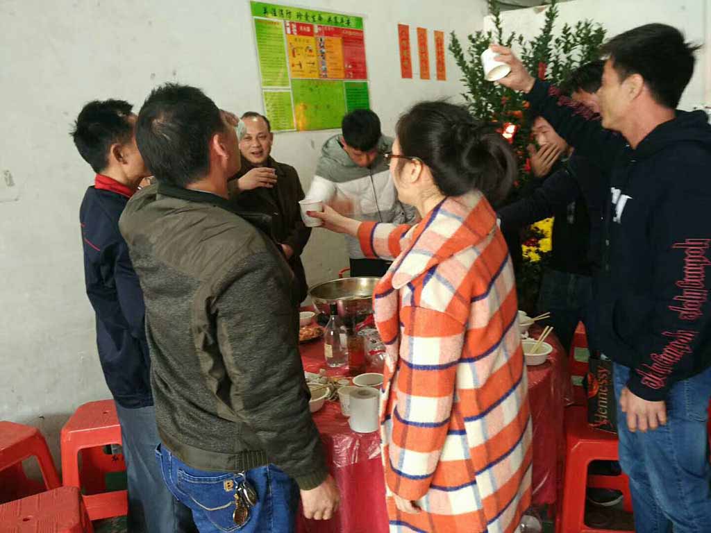開工大吉---鞭炮聲聲，2018年茂華公司紅紅火火開工啦！